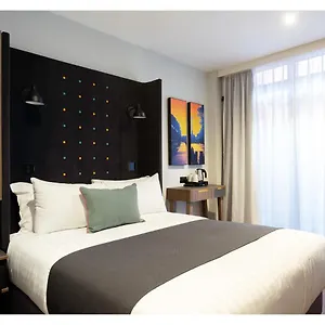 3* Ξενοδοχείο Point A Parnell Street
